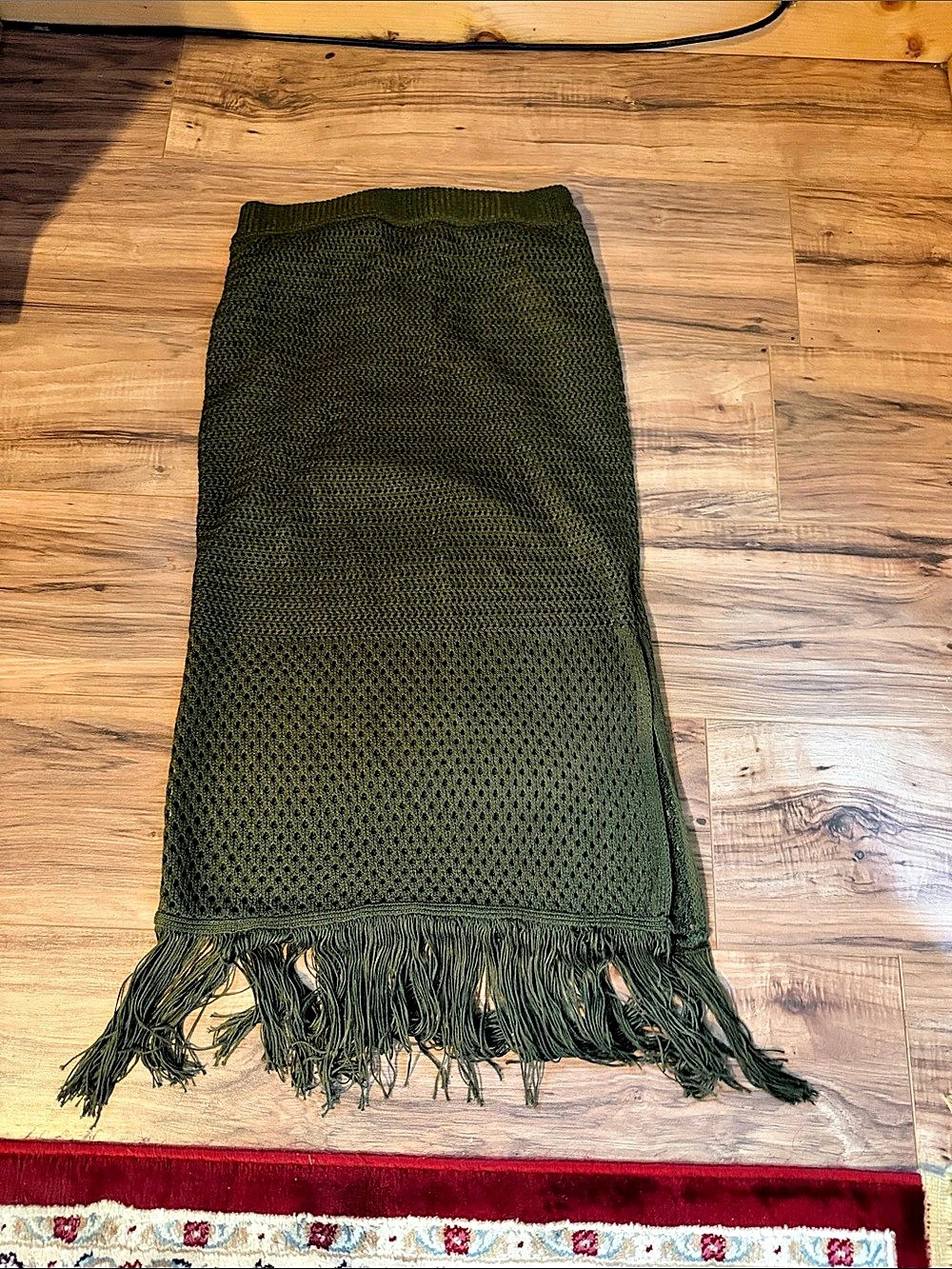 House of Harlow 1960 Open Knit Fringe Scarf in Green Size Medium